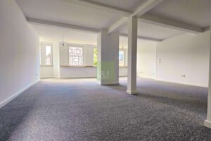 Wohnzimmer - Blick 2