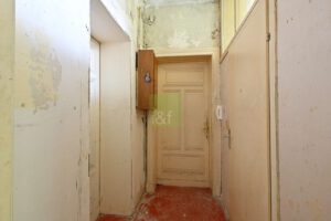 1. OG: Wohnungsflur