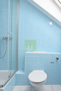 Dachgeschoss: Bad - Teil 2