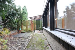 Anbau: Zuwegung & Terrasse