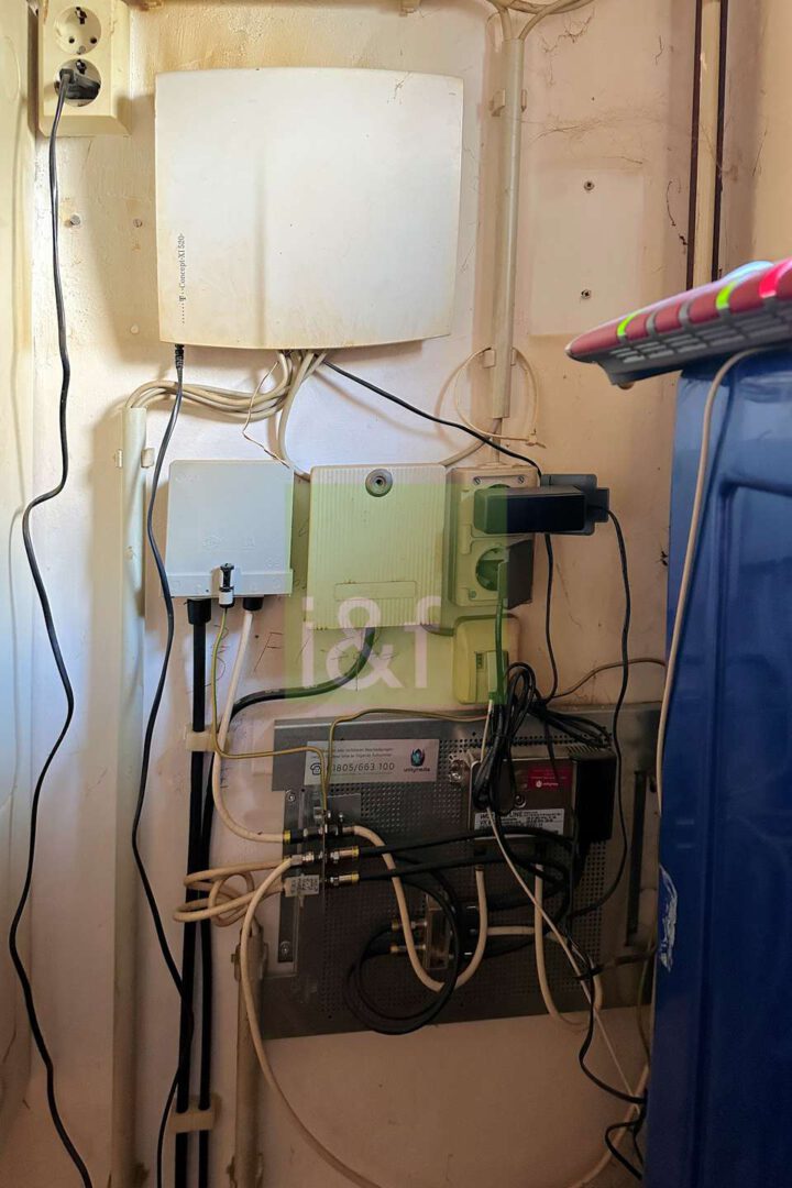 Erdgeschoss - Weitere Hausanschlüsse