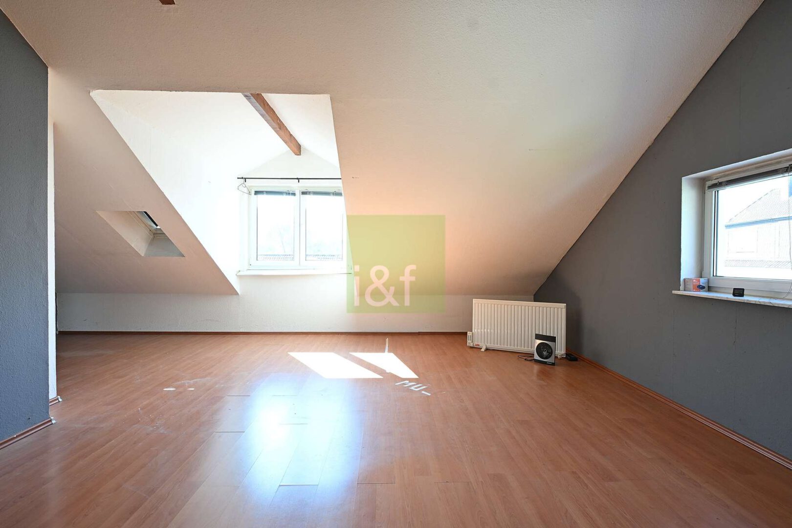 Dachgeschoss - Blick 2