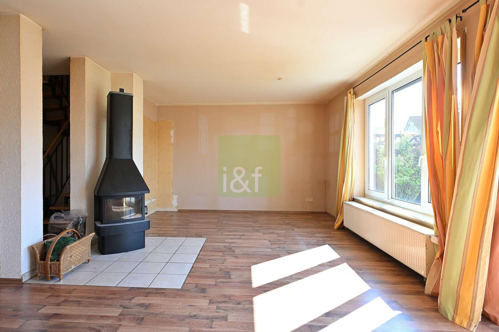 Erdgeschoss - Wohnzimmer