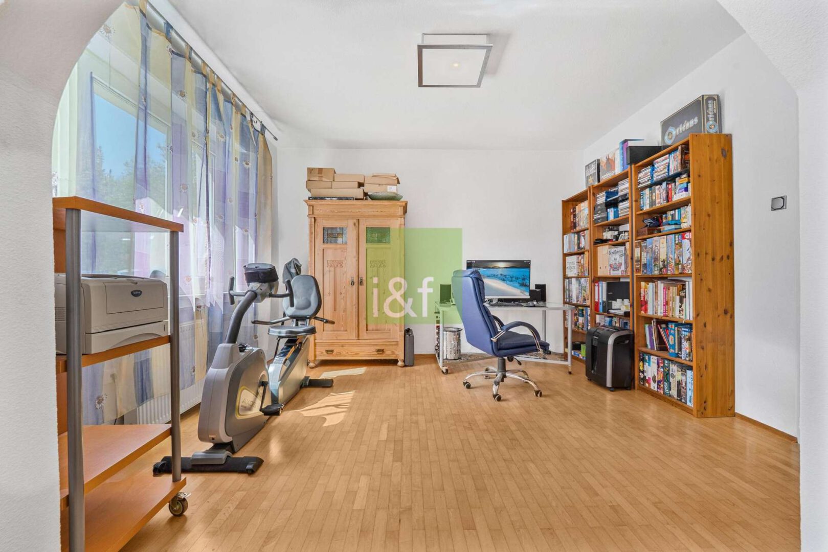 EG: Esszimmer / Büro