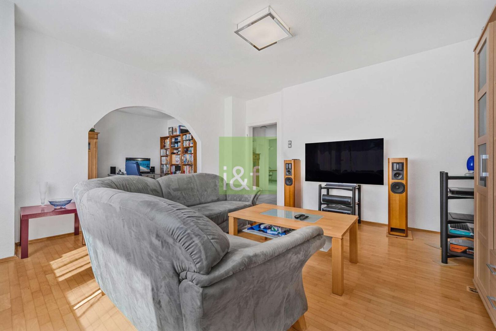 EG: Wohnzimmer - Blick 1